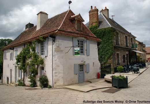 Auberge des soeurs Moisy à Saint Cèneri le Gérei